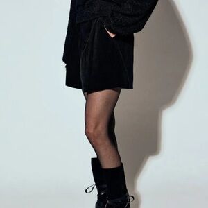 MUSINSA Black Corduroy Shorts